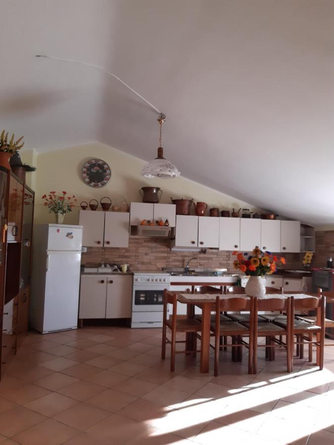 Il Girasole Bed and Breakfast Castelvecchio Calvisio Εξωτερικό φωτογραφία