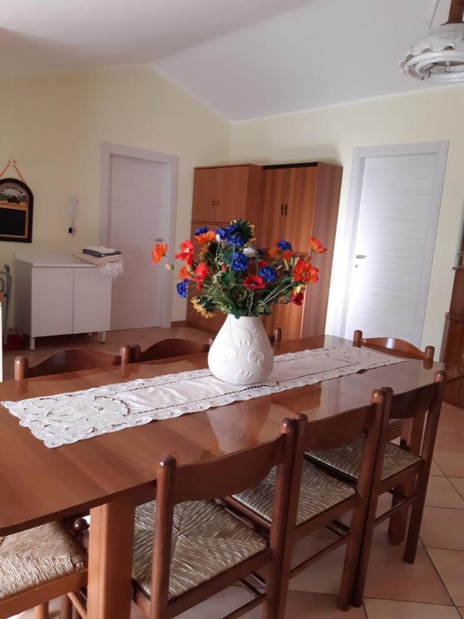 Il Girasole Bed and Breakfast Castelvecchio Calvisio Εξωτερικό φωτογραφία